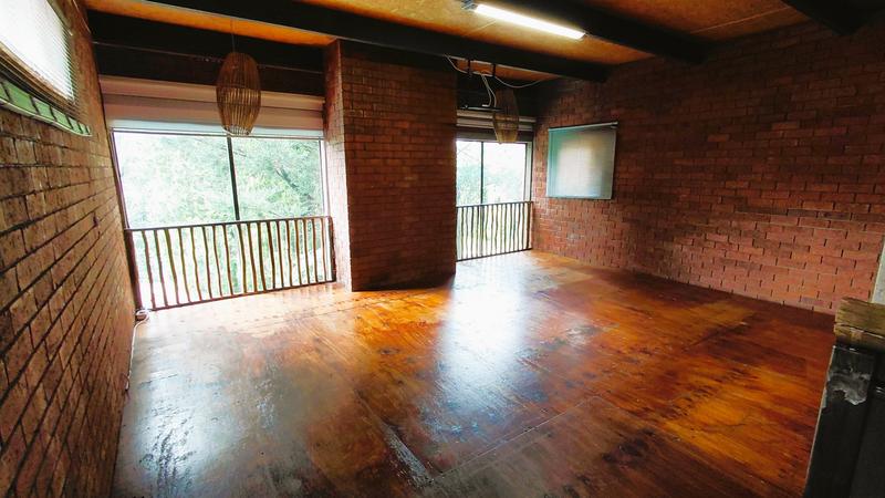 4 Bedroom Property for Sale in Pellissier Free State